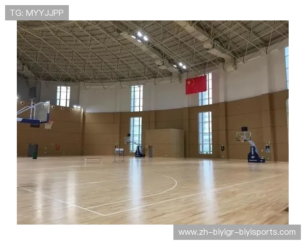 CBA足球场与富足球场的比较